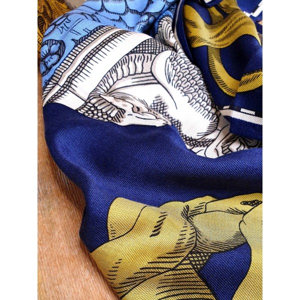 Inoui Editions šilko ir modalo skara ARCHIVES MULTICO